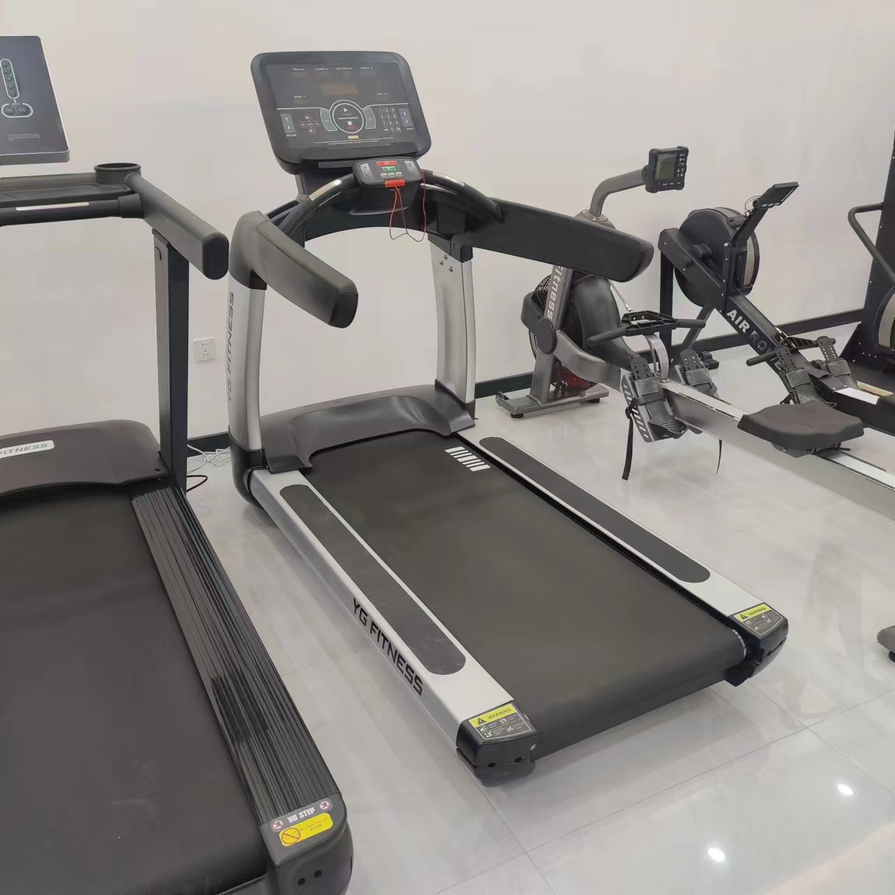Gym Use Electric Treadmill 3 H - High And Running Gear ulasan dan harga